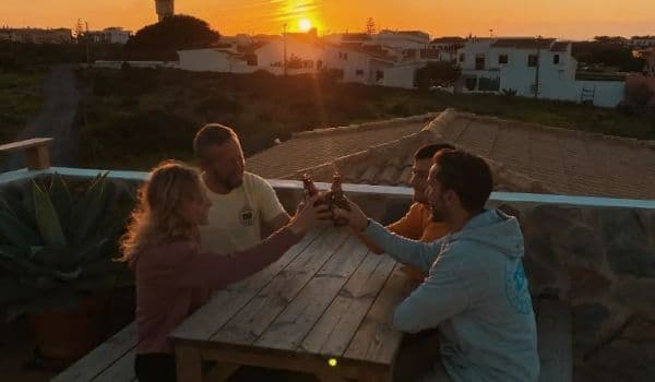 Off the hook Sagres - Cover Image
