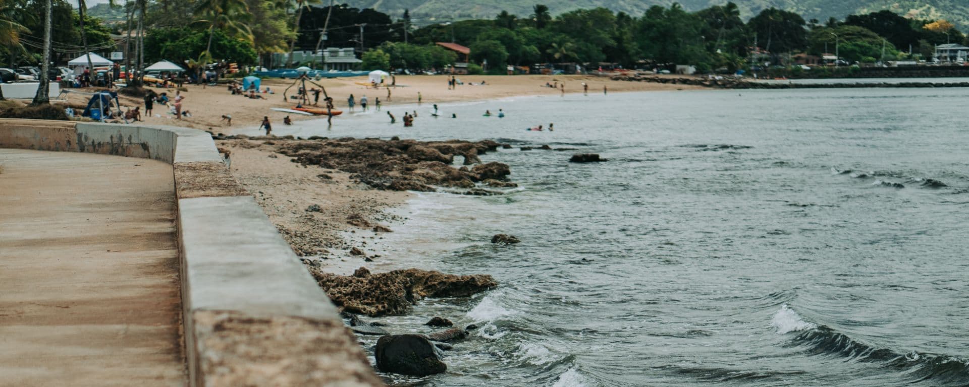 Haleiwa, O'ahu (Hawaii) - Card Background Image