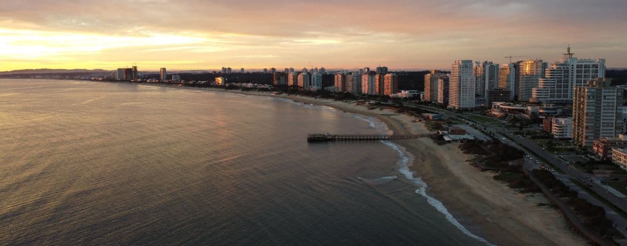 Punta del Este (Uruguay) - Card Background Image