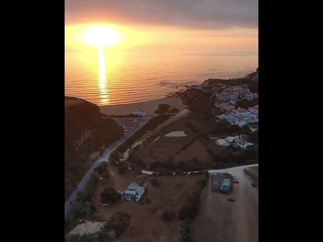 video play button image